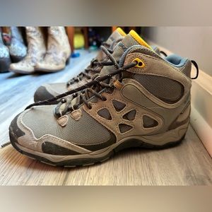 Hi-Tec Hiking Boots